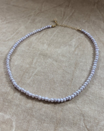 Chloë Lavender Pearl Choker